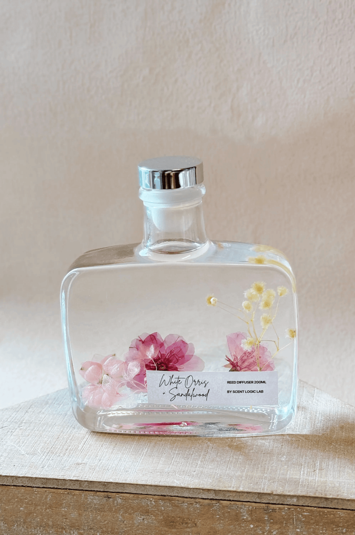 Botanical Reed Diffuser 6.8 oz | Natural Home Fragrance & Elegant Decor